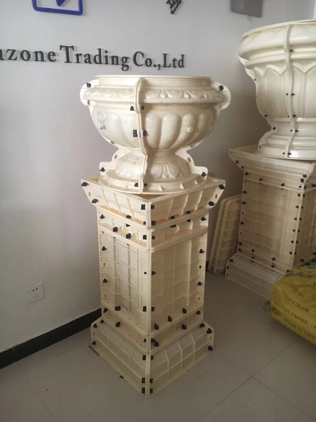 Concrete Planter Pedestal Mold RZP01